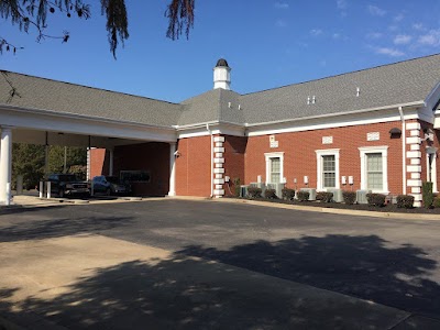 Simmons Bank, photographed by a Google contributor