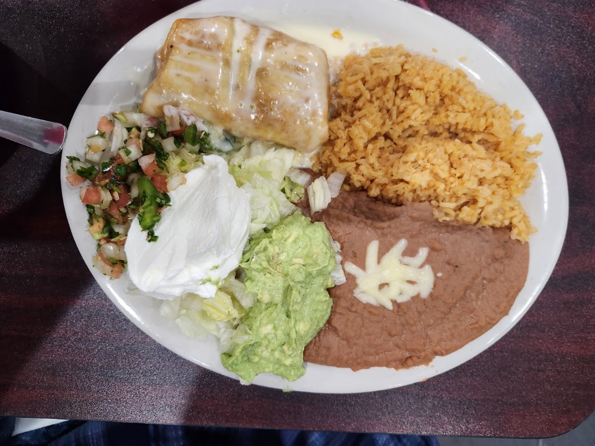 Tacos Vs. Sushi - Medina, photographed by a Google contributor