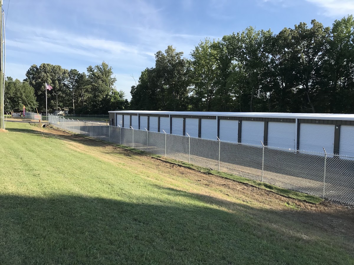 Freedom Storage Center, photographed by a Google contributor