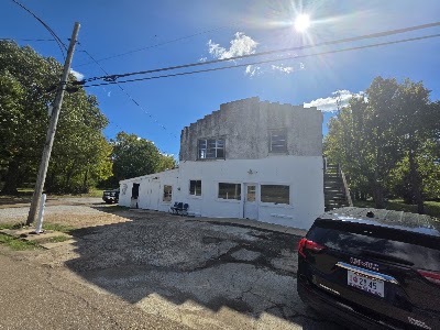 Tennyson Smokehouse & Grill, photographed by a Google contributor