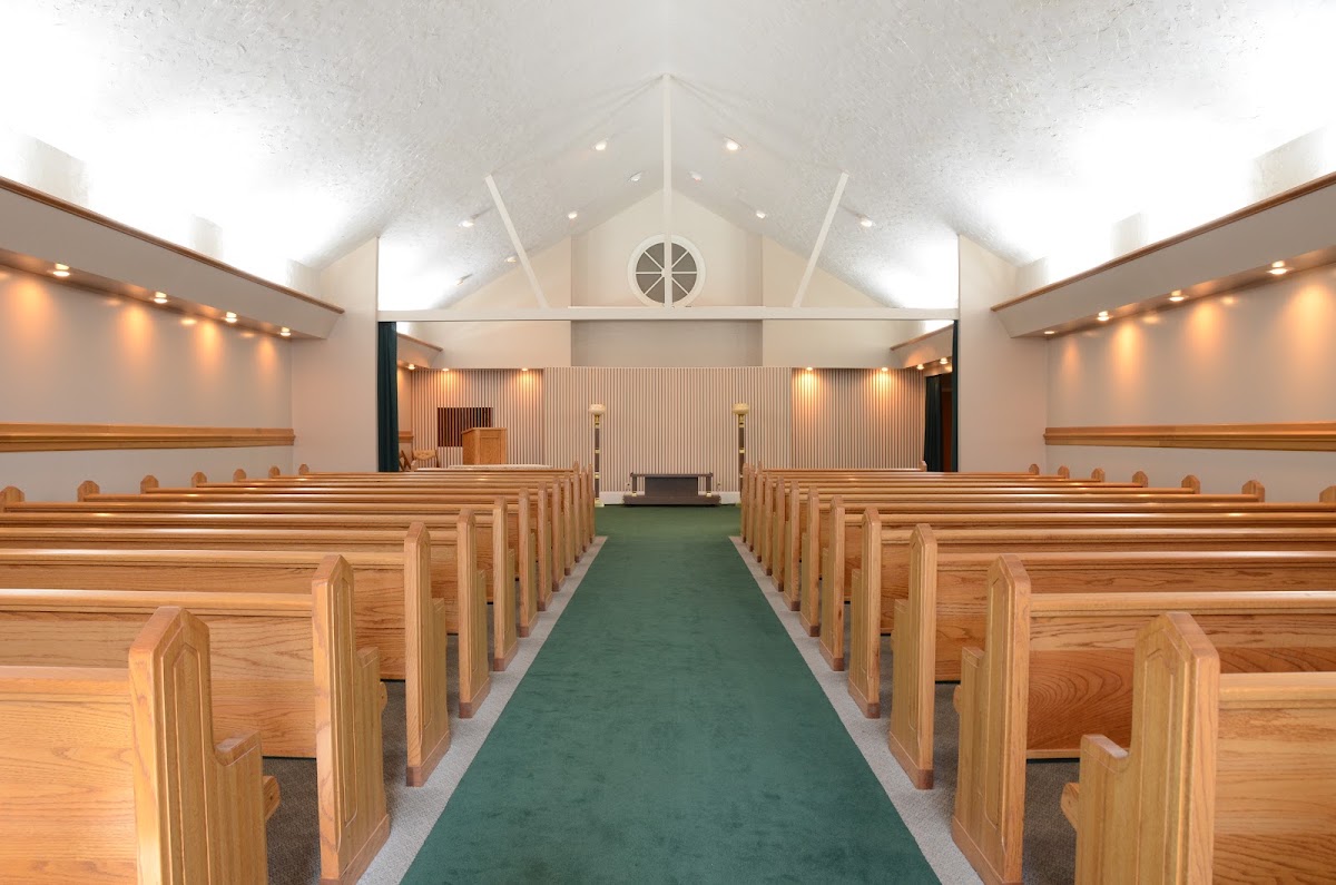 Shelton-Hunt Funeral Home, photographed by a Google contributor